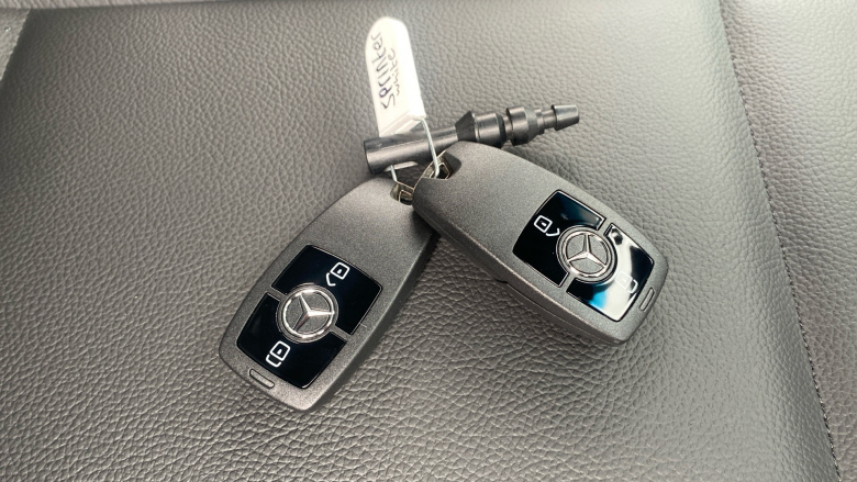 Mercedes-Benz Sprinter 315Cdi L3 Diesel Rwd 3.5t H2 Pro Van 9G-Tronic